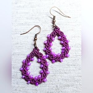 NWOT Handmade Micromacramé Earrings - Beaded Teardrop